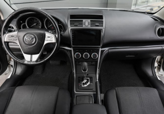 Подержанный автомобиль Mazda 6 Sedan 2008 года (11 фото)