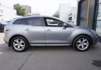 Подержанный автомобиль Mazda CX-7 2011 года (4 фото)