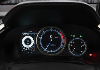 Подержанный автомобиль Lexus RX 2018 года (13 фото)