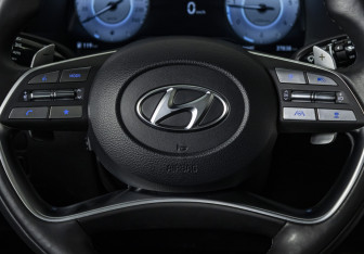 Подержанный автомобиль Hyundai Palisade 2023 года (12 фото)