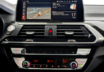 Подержанный автомобиль BMW X4 2020 года (15 фото)