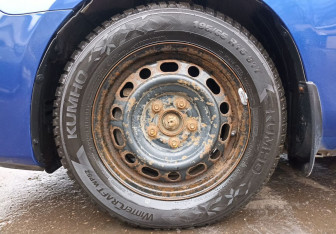 Подержанный автомобиль Mazda 3 Hatchback 2006 года (9 фото)