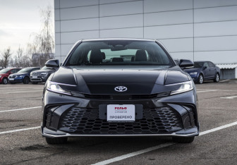 Подержанный автомобиль Toyota Camry Sedan 2024 года (2 фото)