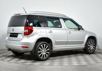 Подержанный автомобиль Skoda Yeti 2016 года (3 фото)