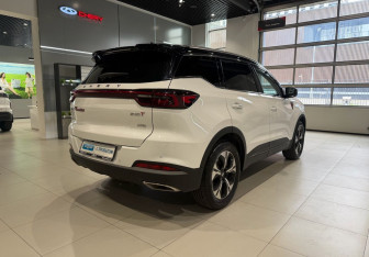 Подержанный автомобиль Chery Tiggo 7 Pro Max 2023 года (4 фото)