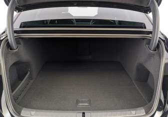 Новый Voyah Passion 2023 (4 фото)