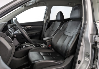 Подержанный автомобиль Nissan X-Trail 2018 года (20 фото)