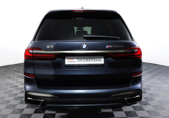 Подержанный автомобиль BMW X7 2019 года (6 фото)