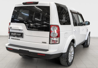 Подержанный автомобиль Land Rover Discovery 2015 года (5 фото)