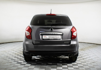 Подержанный автомобиль SsangYong Actyon 2013 года (6 фото)