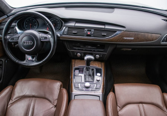 Подержанный автомобиль Audi A6 Sedan 2013 года (13 фото)
