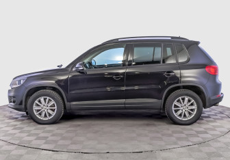 Подержанный автомобиль Volkswagen Tiguan 2016 года (7 фото)