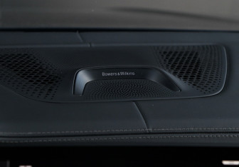 Подержанный автомобиль BMW X7 2021 года (27 фото)