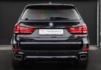 Подержанный автомобиль BMW X5 2017 года (5 фото)