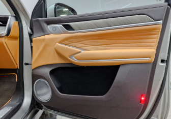 Подержанный автомобиль Tank 500 2023 года (24 фото)