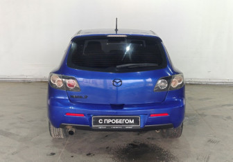 Подержанный автомобиль Mazda 3 Hatchback 2007 года (5 фото)