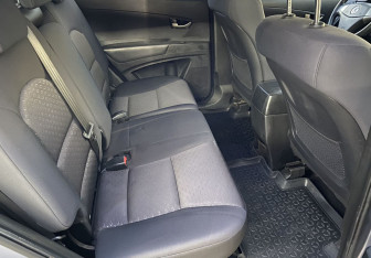 Подержанный автомобиль SsangYong Actyon 2012 года (11 фото)