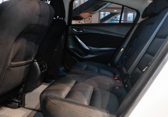 Подержанный автомобиль Mazda 6 Sedan 2016 года (8 фото)