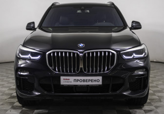 Подержанный автомобиль BMW X5 2019 года (2 фото)