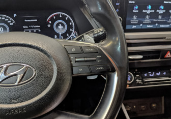 Подержанный автомобиль Hyundai Sonata 2022 года (26 фото)