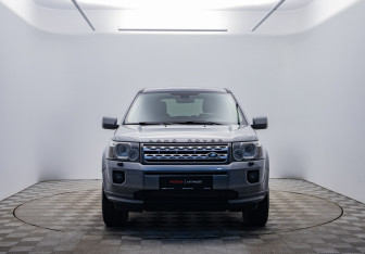 Подержанный автомобиль Land Rover Freelander 2012 года (2 фото)