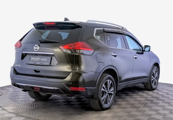 Подержанный автомобиль Nissan X-Trail 2019 года (5 фото)