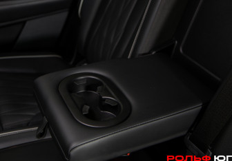 Подержанный автомобиль GAC GS8 2023 года (20 фото)