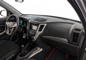 Подержанный автомобиль Changan CS35 2015 года (13 фото)