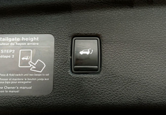 Подержанный автомобиль Infiniti QX50 2019 года (11 фото)