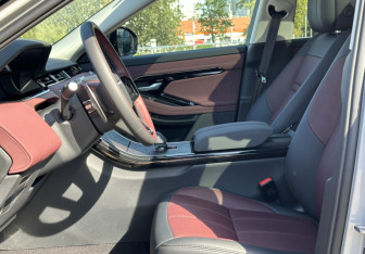 Новый Land Rover Range Rover Evoque 2025 (17 фото)