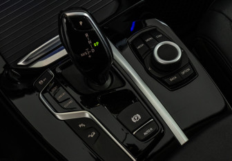 Подержанный автомобиль BMW X3 2019 года (13 фото)