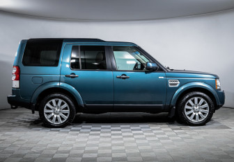 Подержанный автомобиль Land Rover Discovery 2012 года (4 фото)