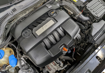 Подержанный автомобиль Skoda Fabia Hatchback 2010 года (9 фото)