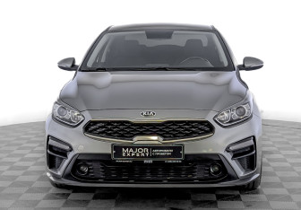 Подержанный автомобиль Kia Cerato Sedan 2018 года (2 фото)