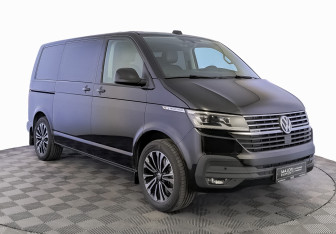 Подержанный автомобиль Volkswagen Multivan 2021 года (3 фото)
