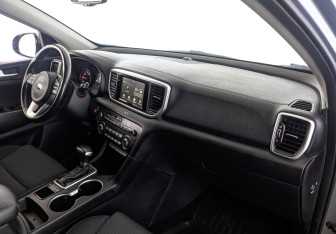 Подержанный автомобиль Kia Sportage 2019 года (13 фото)