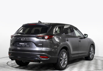 Подержанный автомобиль Mazda CX-9 2018 года (5 фото)