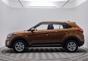 Подержанный автомобиль Hyundai Creta 2019 года (8 фото)