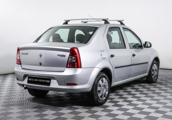 Подержанный автомобиль Renault Logan Sedan 2012 года (3 фото)