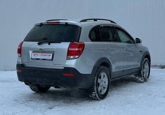 Подержанный автомобиль Chevrolet Captiva 2013 года (5 фото)