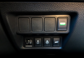 Подержанный автомобиль Nissan X-Trail 2021 года (29 фото)