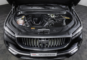 Подержанный автомобиль Geely Monjaro 2023 года (9 фото)