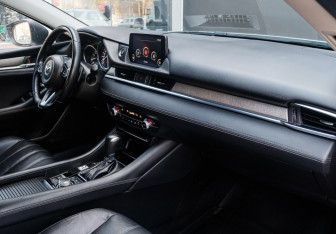 Подержанный автомобиль Mazda 6 Sedan 2021 года (9 фото)