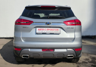 Подержанный автомобиль Geely Atlas 2021 года (6 фото)