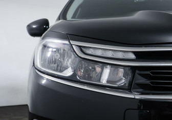 Подержанный автомобиль Citroen C4 Sedan 2016 года (5 фото)