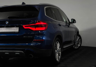 Подержанный автомобиль BMW X3 2018 года (20 фото)