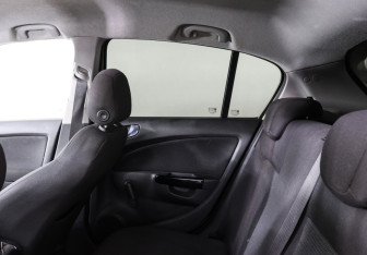 Подержанный автомобиль Opel Corsa 2012 года (8 фото)