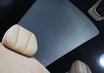 Подержанный автомобиль Voyah Free 2023 года (18 фото)