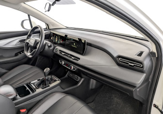 Подержанный автомобиль BAIC U5 Plus 2024 года (11 фото)