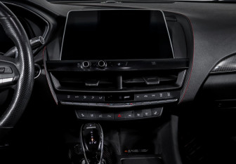 Подержанный автомобиль Cadillac CT5 2021 года (13 фото)